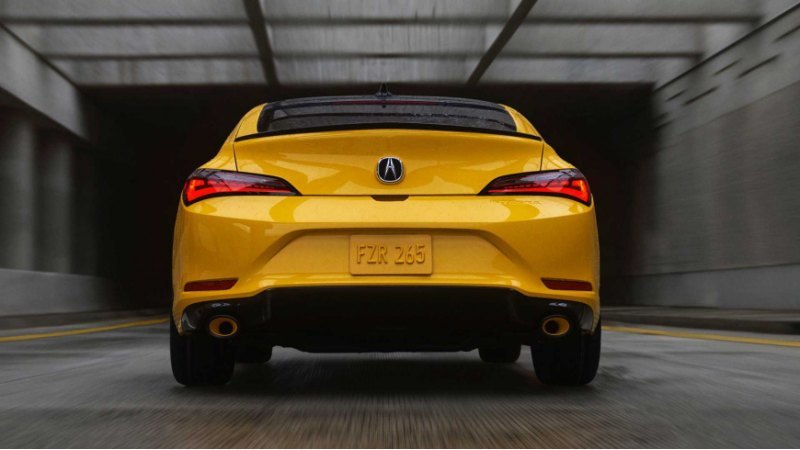 Acura начнет принимать заказы на Integra 2023…
