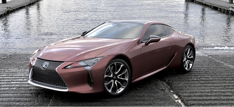 Спорткар Lexus LC 500 подорожал в одной…
