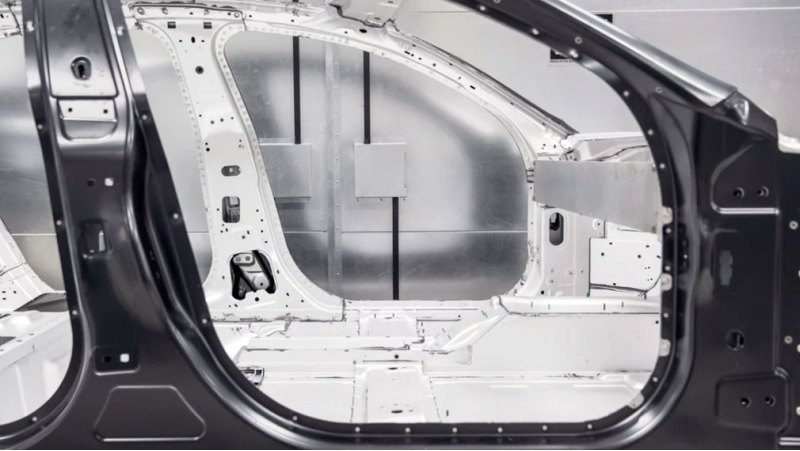 Известно, что новый электрокар Polestar 5 получит…