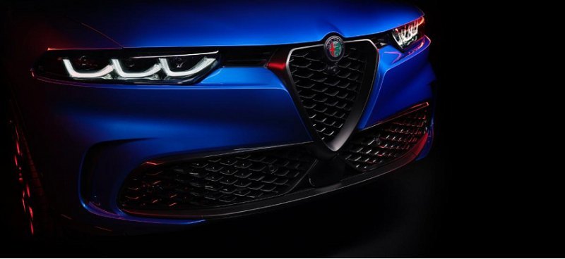 В Сеть попало фото обновлённой фары Alfa Romeo…