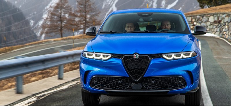 Пилоты Alfa Romeo Формулы-1 впервые пробуют новый…