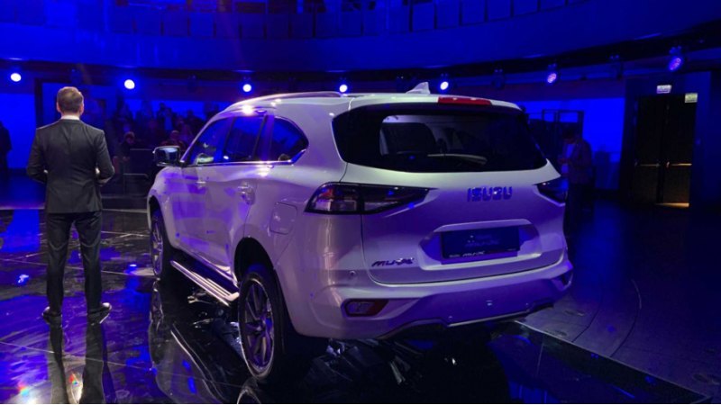 Размеры Mu-X соответствуют Mitsubishi Pajero…