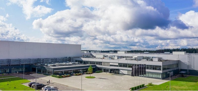 РИА Новости: Mercedes-Benz приостановит поставки…
