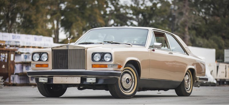 Роскошное купе Rolls-Royce Camargue от ателье…