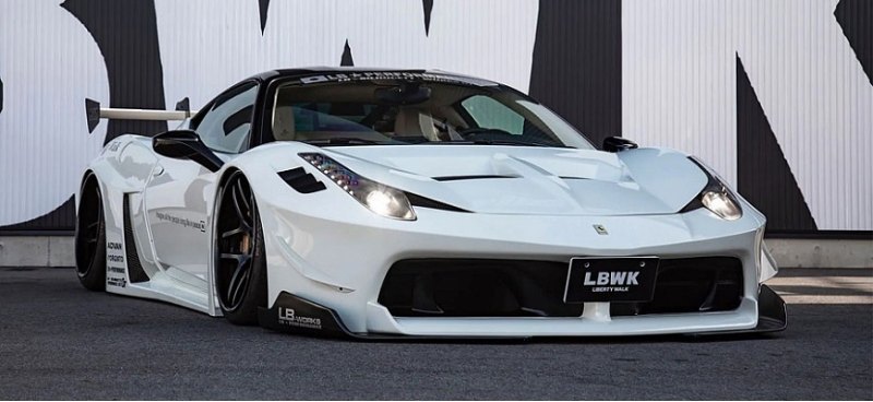 Тюнер Liberty Walk поработал над перевоплощением…