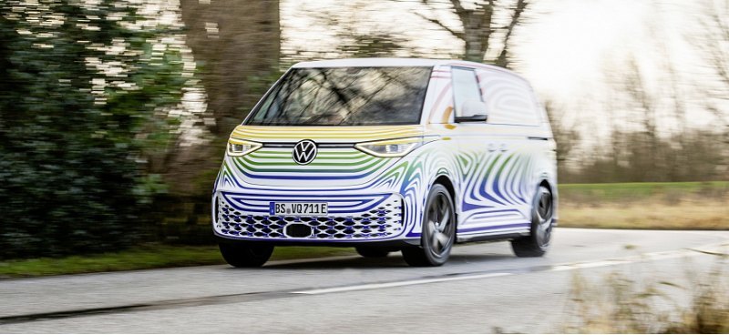 Volkswagen снова дразнит ID.Buzz в преддверии…