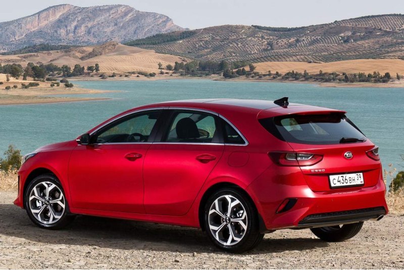 Обновленную версию Kia Ceed также можно купить…