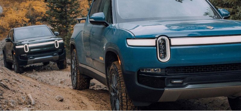 Rivian потеряла 2,4 млрд долларов в прошлом…