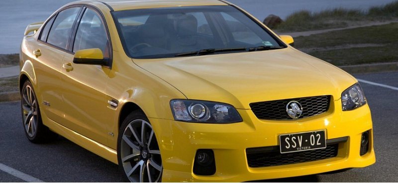 Этот непримечательный универсал Holden Commodore…