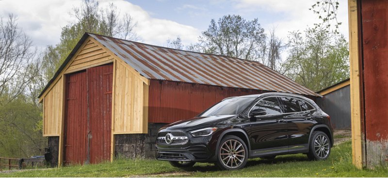 У четырех автолюбителей отзываются Mercedes CLA и…