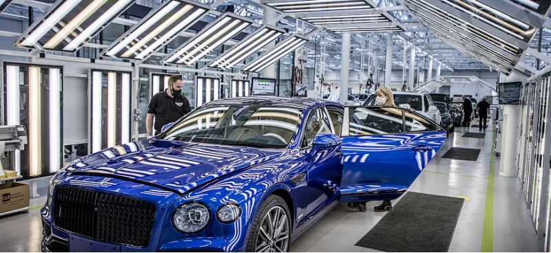 Прибыль Bentley выросла на 1800% в 2021 году по…