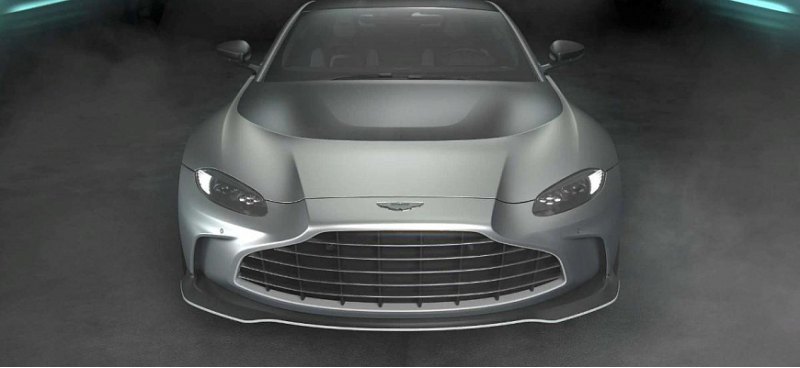 Компания Aston Martin представила Vantage с…