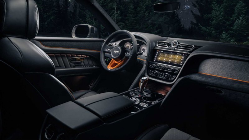 Шпионские снимки говорят нам о том, что Bentley…