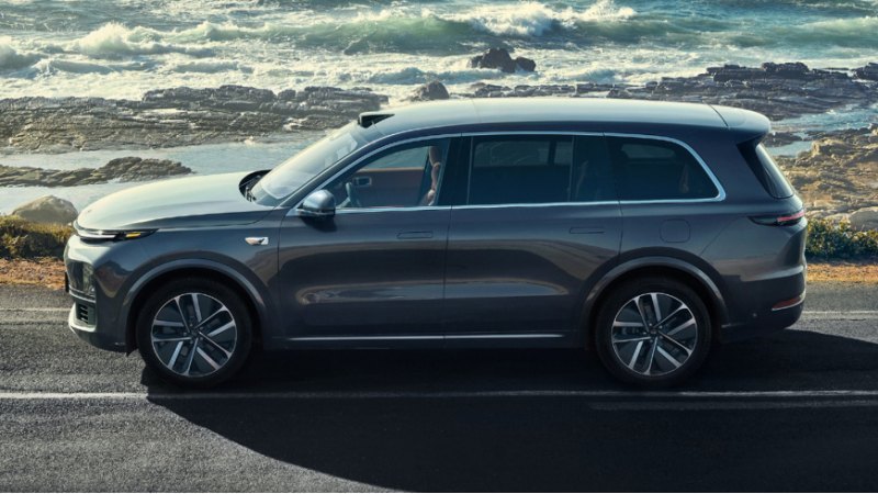 Li Auto L9 будет продаваться в Китае по цене от…