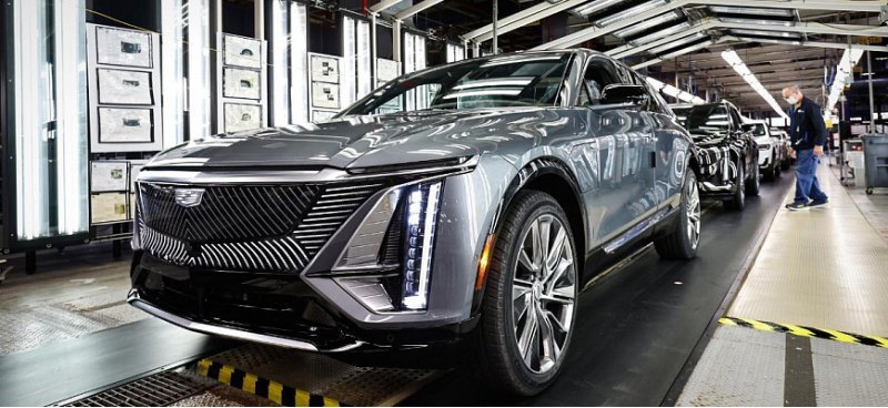 Cadillac начал производство электромобилей Lyriq…