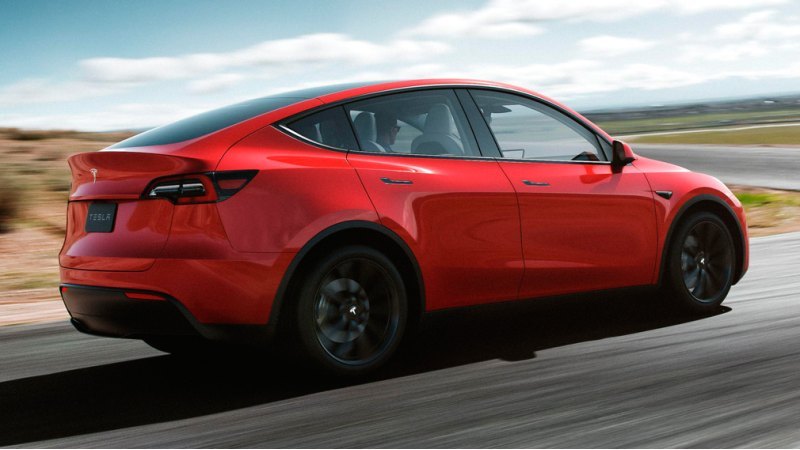 Немецкий завод Tesla построен всего в 32…