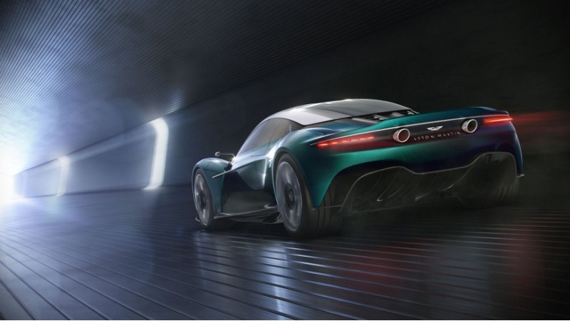 Дебют нового Aston Martin с двигателем V8…