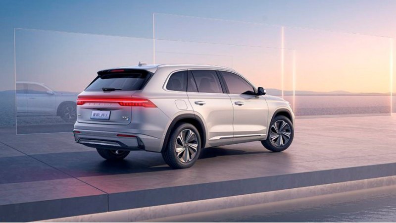 Главные нововведения Geely XingYue L Thor Hi-X…
