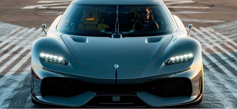 Koenigsegg опубликовал видео с грозным звучанием…