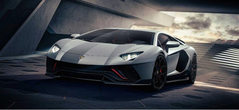 Марка Lamborghini выставит на аукцион последнюю…
