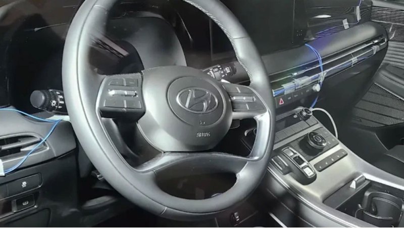 Также при отделке экстерьера новинки корейцы…