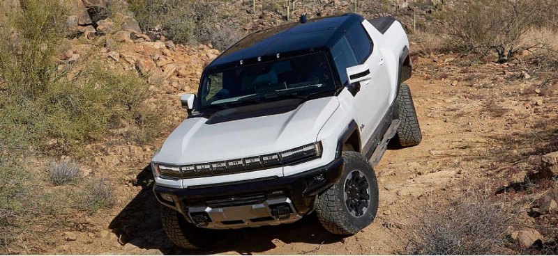 Покупатели электрического GMC Hummer являются…