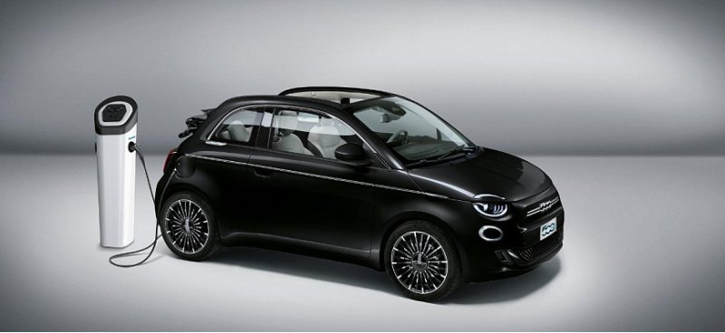 Компания Fiat представила электрическую…