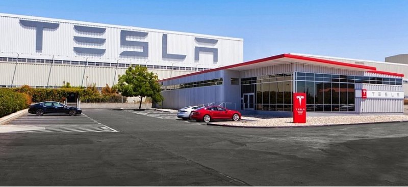 Tesla недовыпустила 40 тыс. электрокаров из-за…