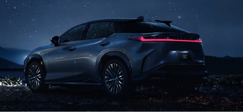 Компания Lexus презентует новый электрический…