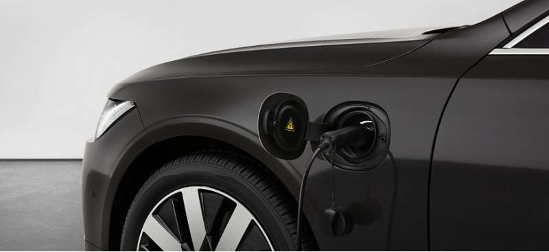 Компания Volvo инвестирует в стартап StoreDot для…