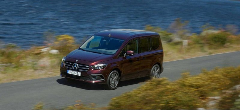 Mercedes T-Class представлен как более дорогой…