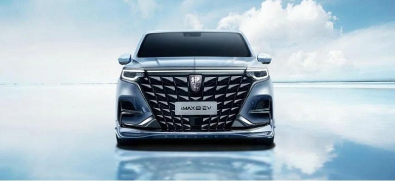 Китайский минивэн Roewe IMAX8 получил…