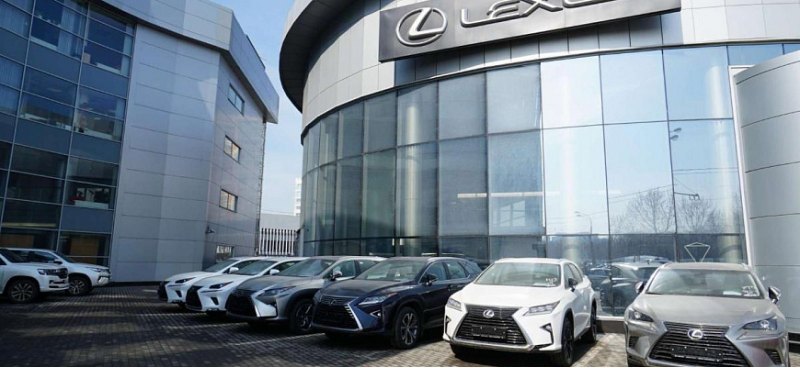 Официальные дилеры Lexus в РФ сообщили об…