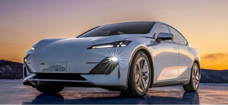 Интерьер новейшего Changan C385 показали на…