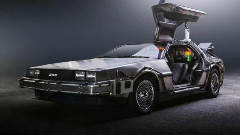 Генеральный директор DeLorean Джуст де Врис ранее…