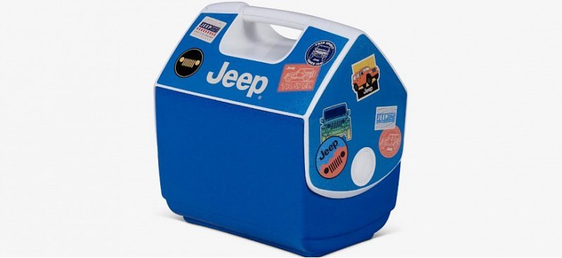 Компания Jeep предствила брендированные…