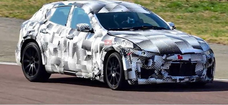 Компания Ferrari тестирует прототип своего…