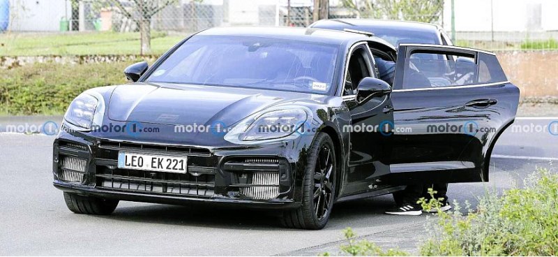Представлены фото фастбэка Porsche Panamera 2024…