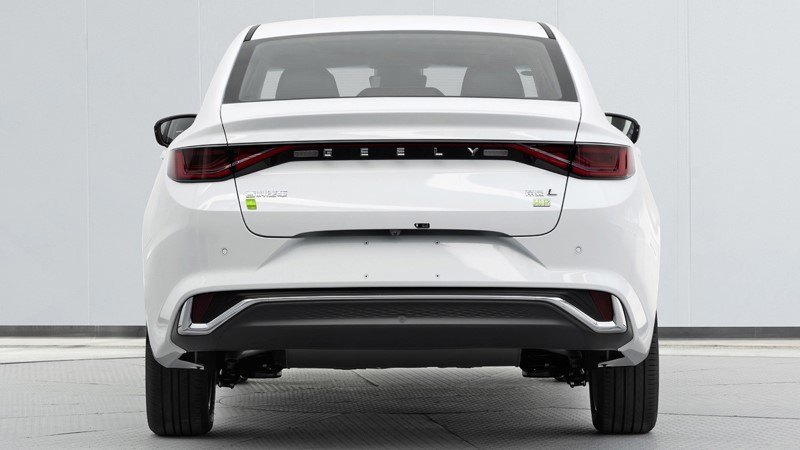 Теперь Geely Emgrand L получил модификацию Hi-P,…