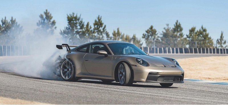 Компания Porsche еще не приняла решения о выходе…