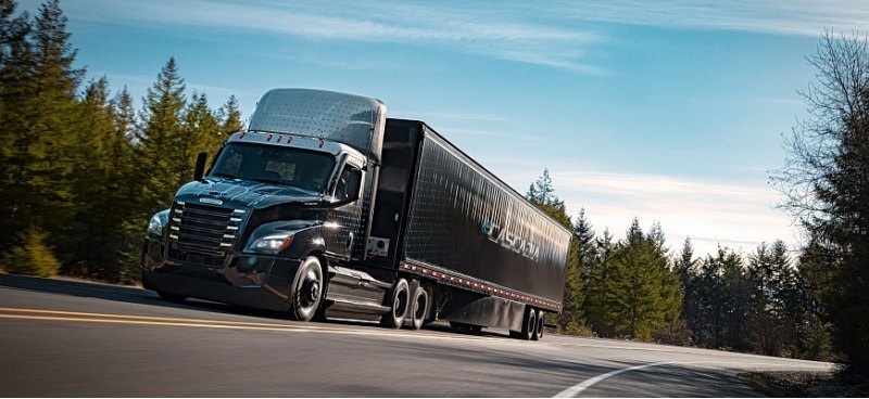 Электрический Freightliner eCascadia выходит на…