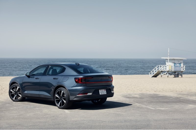 В Австралии доступны три варианта Polestar 2. …