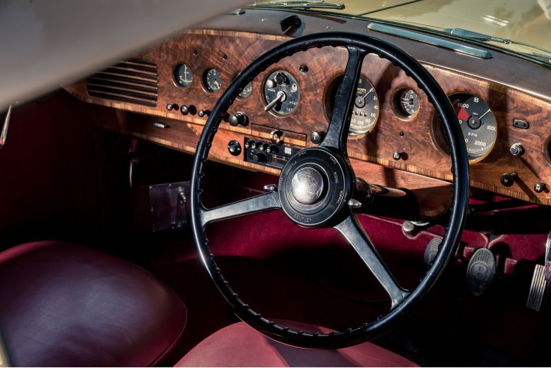 Bentley пишет, что, когда в 2003 году компания…