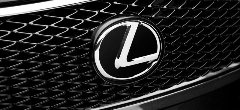 Компания Lexus отзывает в России 19 новых…