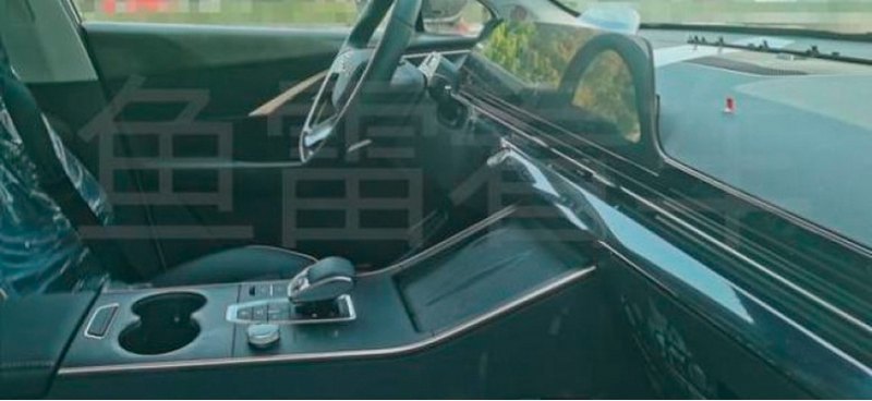 Рассекречен интерьер кроссовера Chery Omoda 5 из…