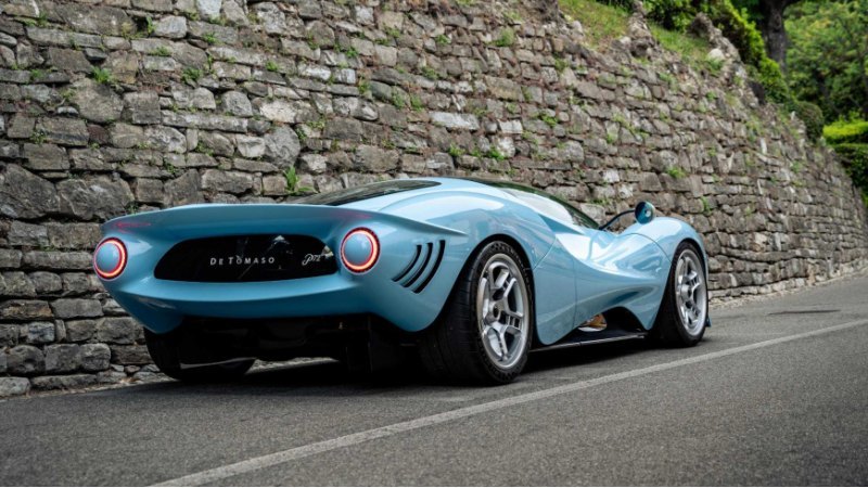 De Tomaso изначально планировал производить P72 и…