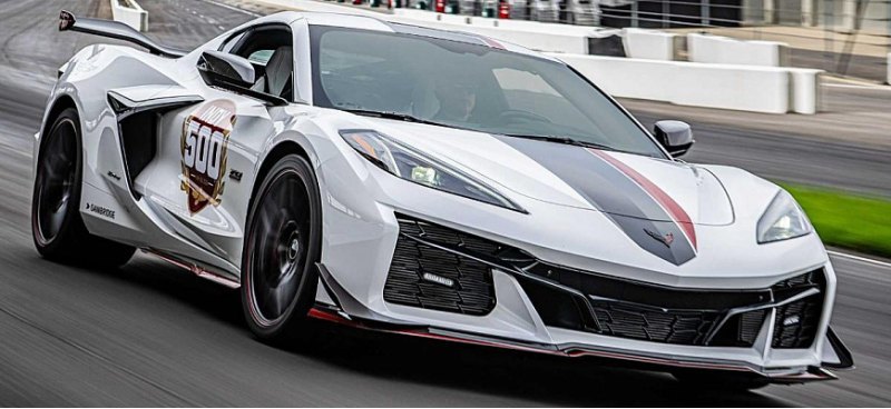 Гоночный Corvette Z06, созданный для гонок Indy…