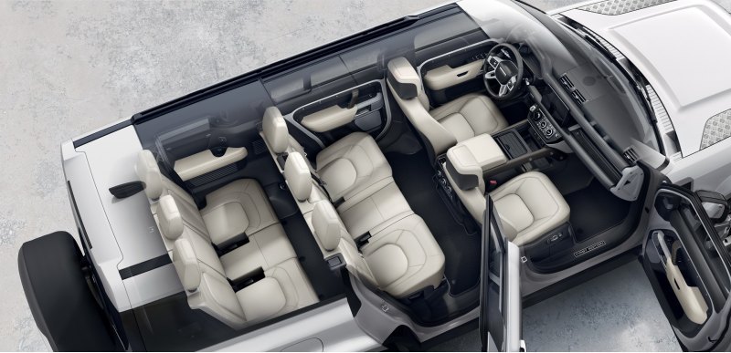 Что касается спецверсий, то Land Rover предложит…