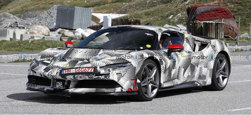 Компания Ferrari тестирует гибридный суперкар…
