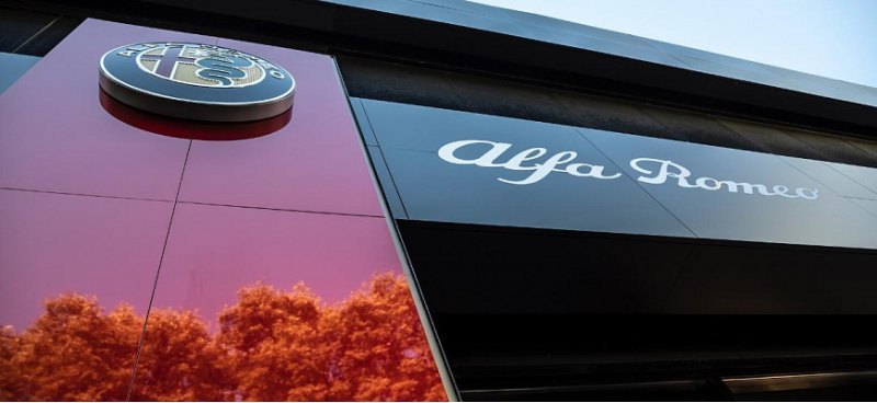 Alfa Romeo представила новый дизайн дилерского…